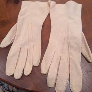 Antique ladies peach gloves